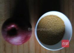 苹果小米粥的做法图解1