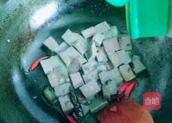 蒜苗羊血的做法图解5