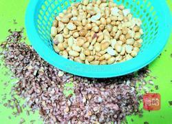 芝麻花生牛扎糖的做法图解2