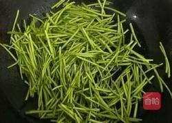 芦蒿炒肉丝的做法图解5
