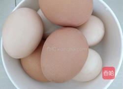 凉拌鸡蛋的做法图解1