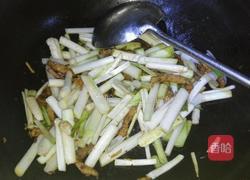 蒜苗炒肉的做法图解5