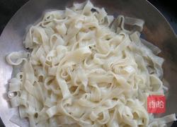 拌麻酱凉皮的做法图解5