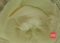 葡萄干肉松蛋糕卷的做法图解7
