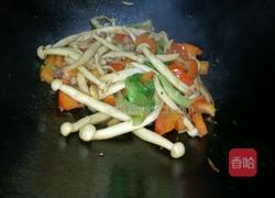 海鲜菇炒椒的做法图解6