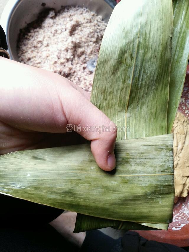 左边向右折好