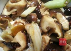 清炒蘑菇的做法图解3