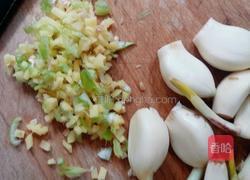 青椒栗子鸡的做法图解4