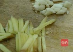 辣椒炒小鱼干的做法图解3