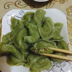 牛油果皮的香菇虾仁饺子的做法[图]