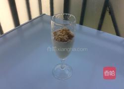 草莓麦片酸奶的做法图解2