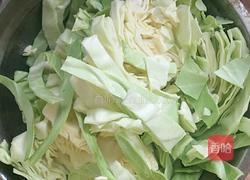 香菇包菜的做法图解1