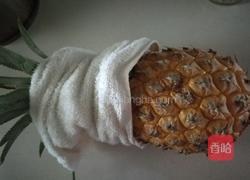 糖水菠萝的做法图解2