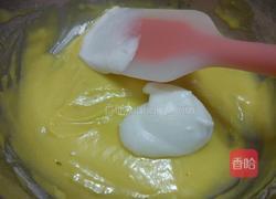 草莓玫瑰纸杯蛋糕的做法图解7