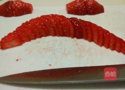 草莓玫瑰纸杯蛋糕的做法图解17