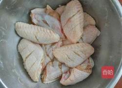 炒鸡翅(炒鸡爪)的做法图解1