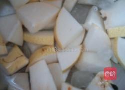 冰糖雪梨汁的做法图解3