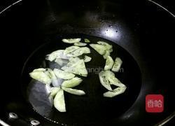 油条果子鸡蛋汤的做法图解3