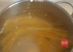 芝士奶油蘑菇培根意面(3人份)的做法图解6