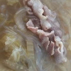 酸白菜羊肉粉丝汤的做法[图]