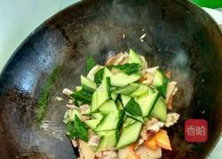 蒜苗鲜鱿的做法图解7