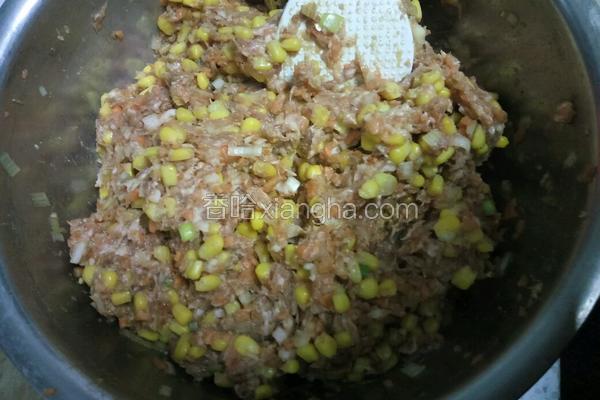 玉米萝卜猪肉水饺