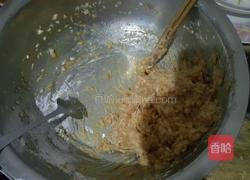 猪肉丸子的做法图解3