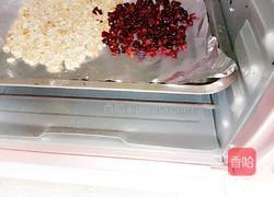 抹茶味牛扎糖的做法图解2