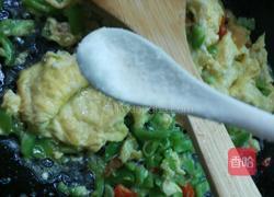 双椒炒蛋的做法图解6