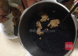 古法九九黑芝麻丸的做法图解2