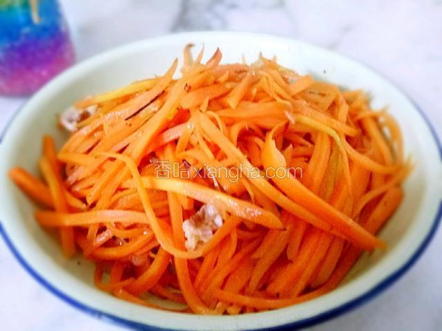 瘦肉炒胡萝卜丝