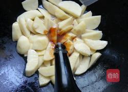 焖马铃薯的做法图解4