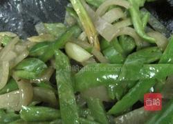 青椒炒肉皮的做法图解10