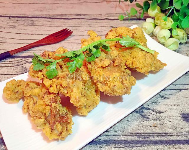 捞出装盘食用。