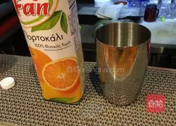 水果宾治的做法图解1