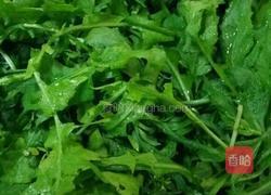 腊肉煮荠荠菜的做法图解1