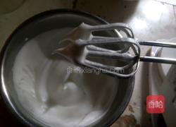 戚风蛋糕的做法图解4