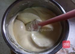 戚风蛋糕的做法图解7