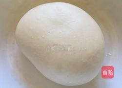 牛肉蘑菇馅饺子的做法图解2