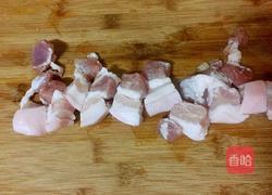 猪肉炖粉条的做法图解2