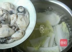 牡蛎白菜汤的做法图解3
