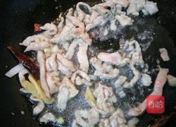 青椒炒肉丝的做法图解6