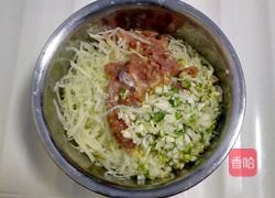 白萝卜猪肉馅水煎饺的做法图解6