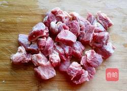 番茄牛腩的做法图解1