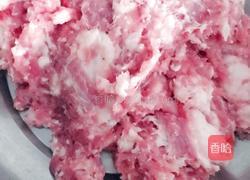 猪肉白菜包子的做法图解1