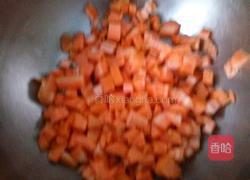 炒三色的做法图解1