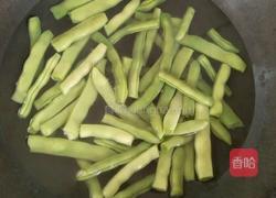 豆角炒肉片的做法图解3