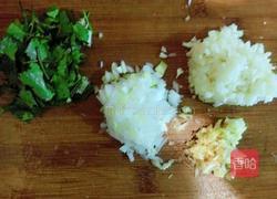 油泼土豆的做法图解3