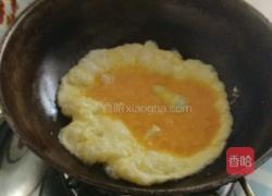 摊鸡蛋的做法图解2