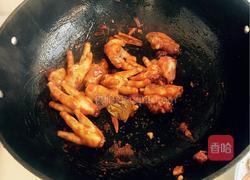 鸡爪肉蟹煲的做法图解12